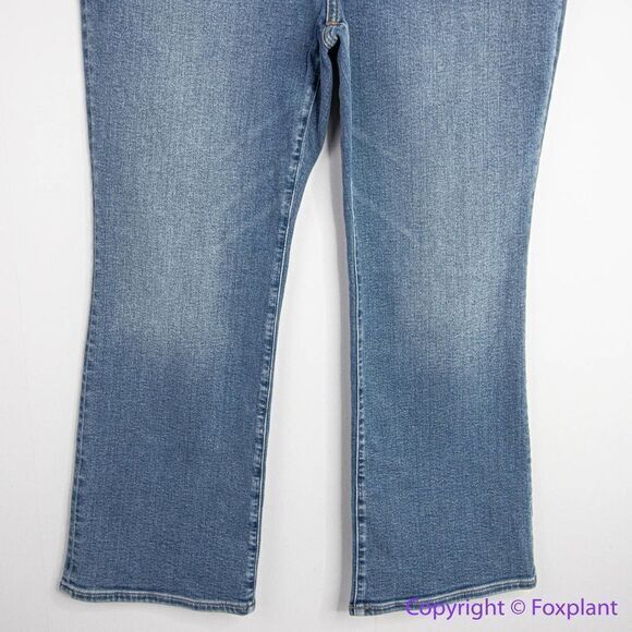 NEW Madewell Cali Demi-Boot Jeans in Dorrance Wash: TENCEL™ Denim Edition, 32 - Picture 4 of 15